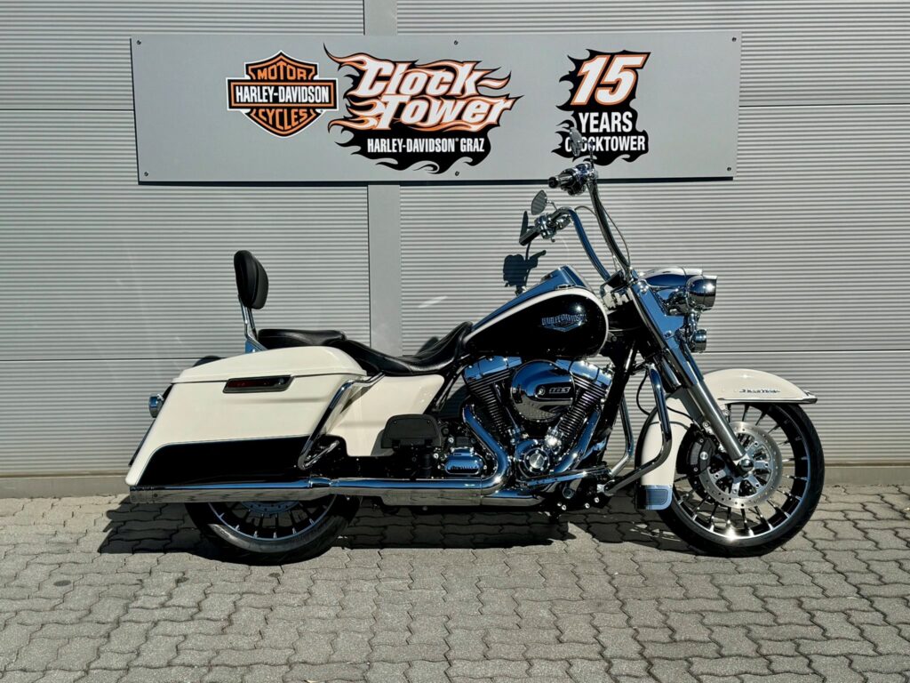 Touring Road King FLHR