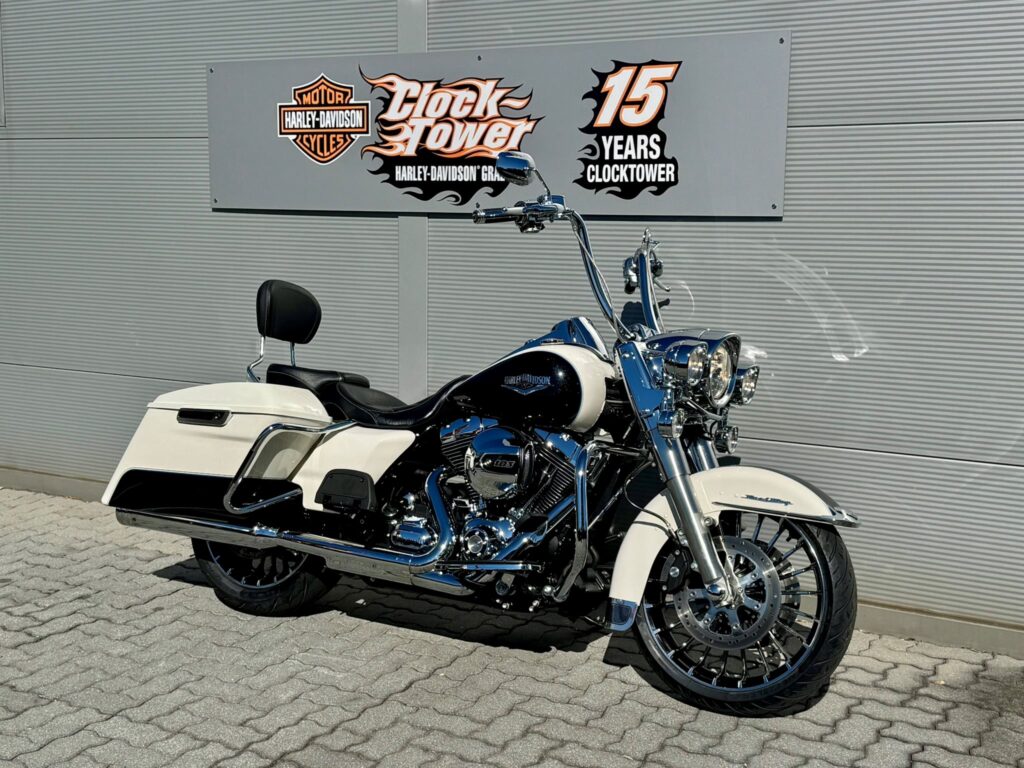 Touring Road King FLHR